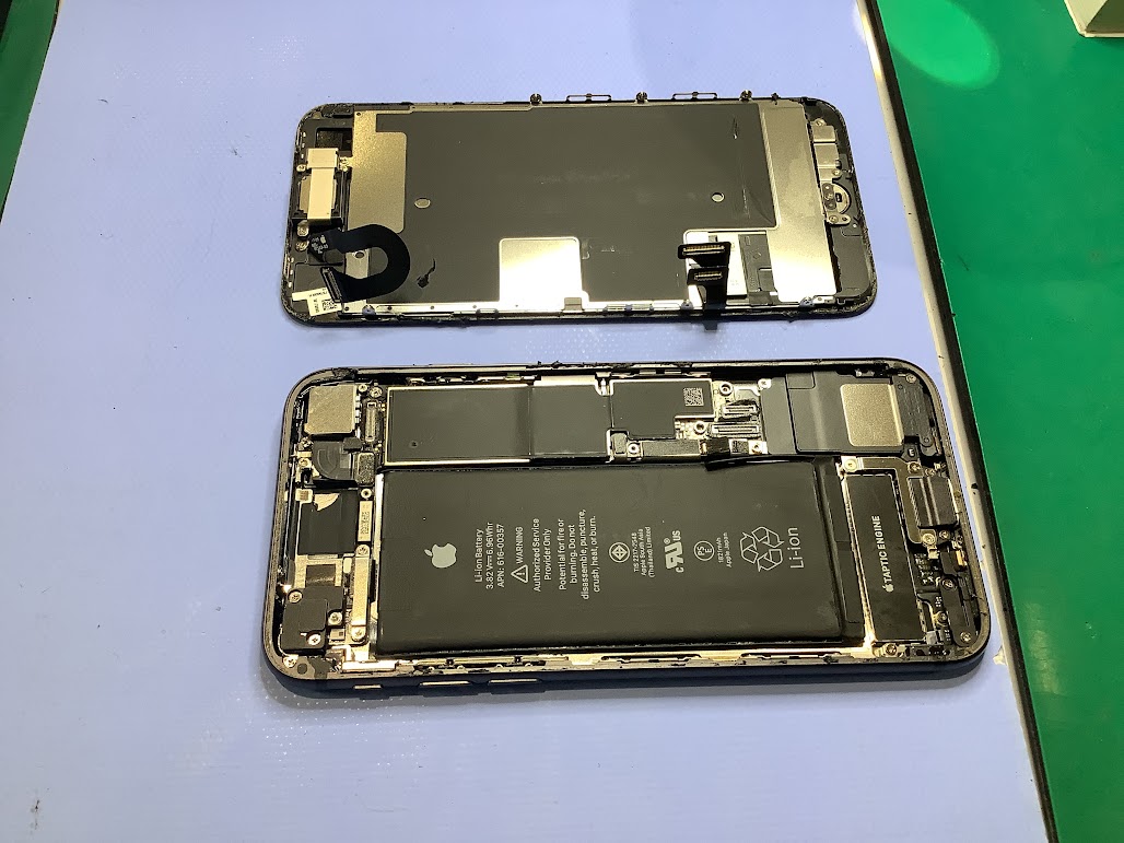 iPhone8のバッテリー交換ならデータをそのまま・最短即日修理のスマホ修理工房西八王子店へ